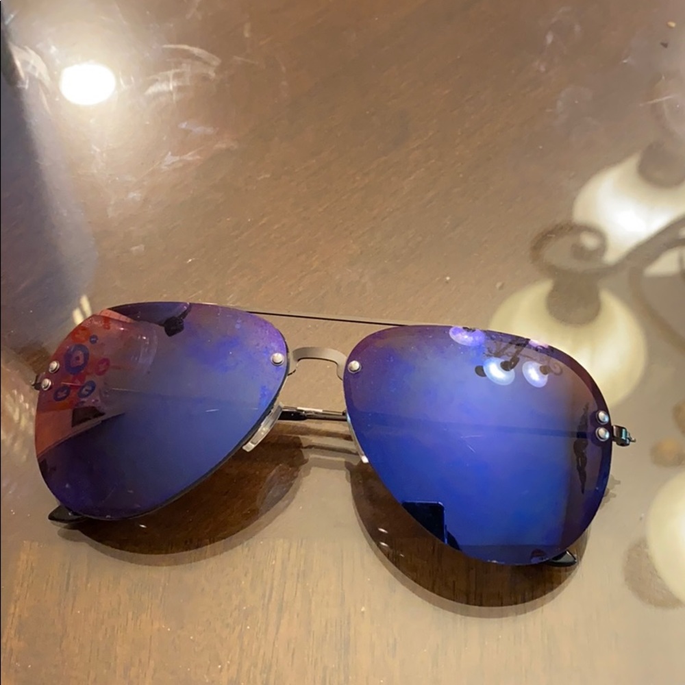 sunglasses